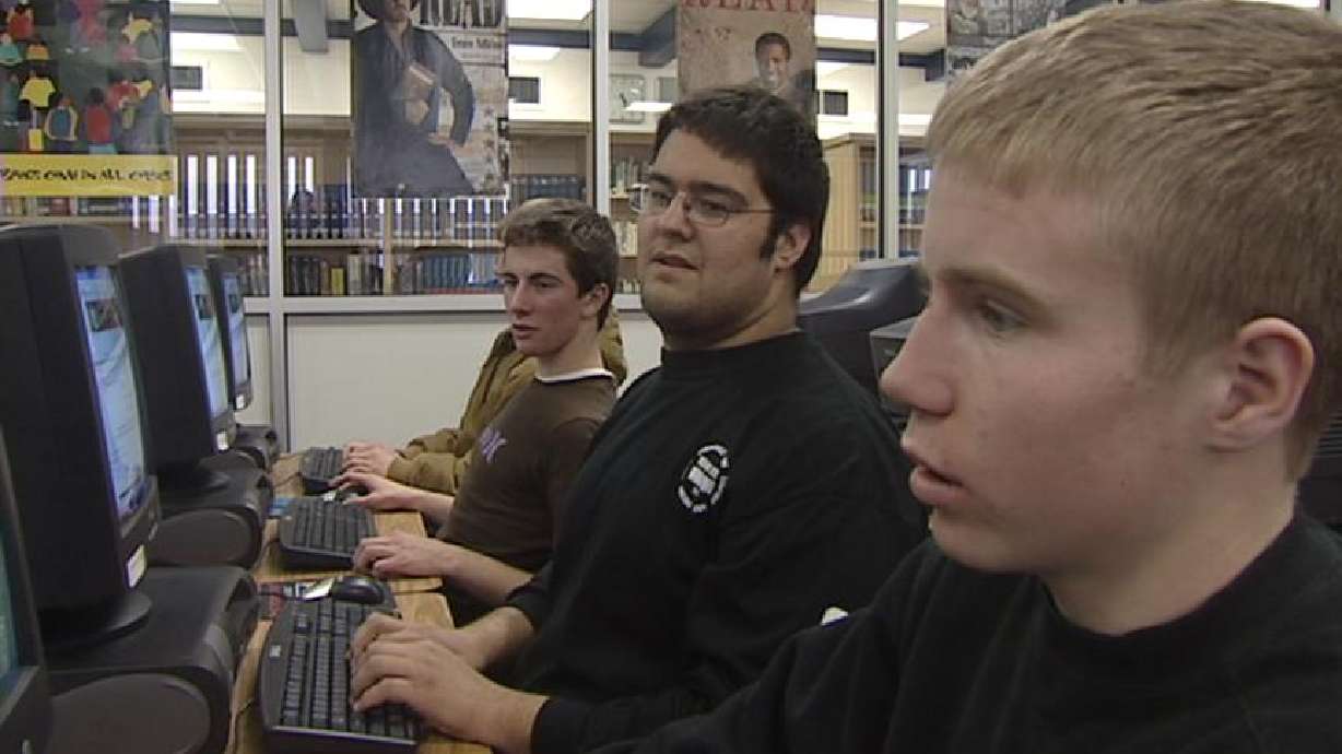 Computer Program Aids High School Athletes in Training