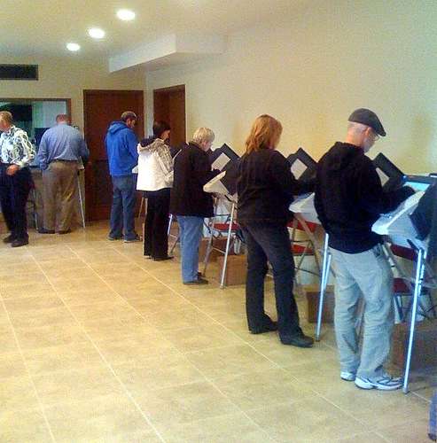 Predicted evening rush of voters doesn't materialize