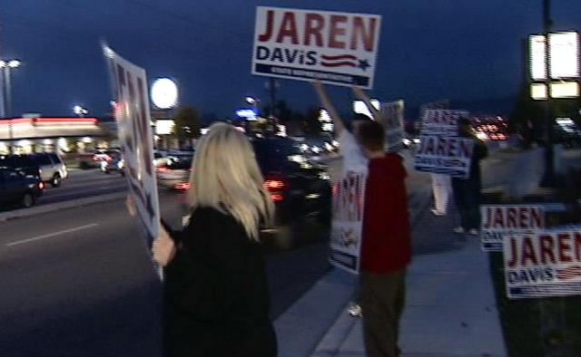 Volunteers keep campaigns running