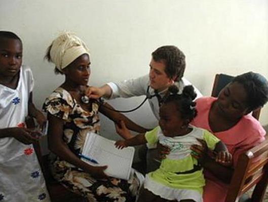 Students from Utah help improve health care services in Ghana