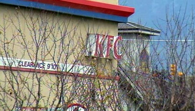 Man arrested for allegedly robbing teen of his $40 paycheck