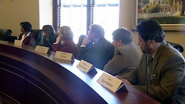 Bill expanding rights of gay couples passes committee