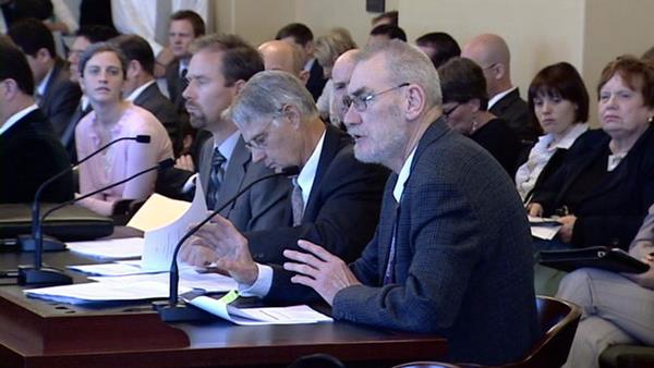 Committee endorses amendment to incest law