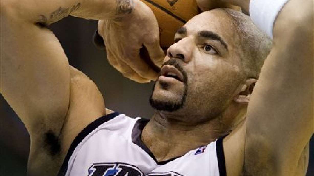 Boozer files for divorce in Miami