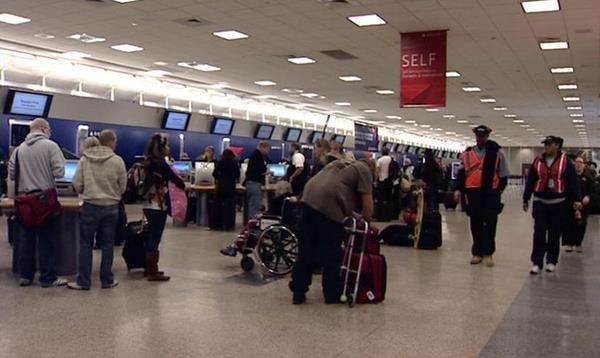 More people staying close to home for Thanksgiving