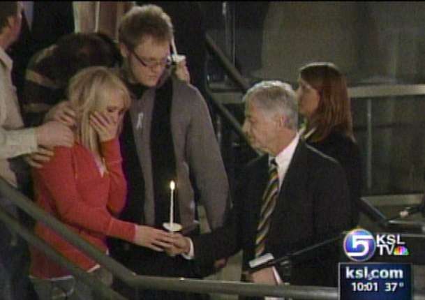 Public Gathers for "Ceremony of Support and Gratitude"