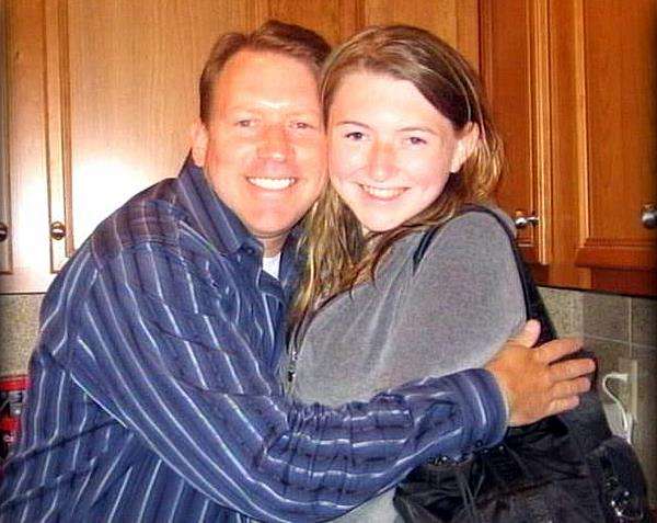 Teen uses the Web to reunite with biological father