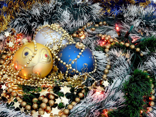 Impressing business clients during the holiday season