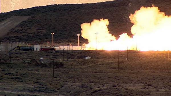 ATK test-fires solid rocket motor