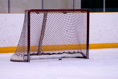 USC Goalie Moons Crowd at BYU Hockey Game