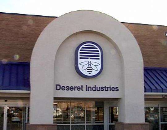 ‘Secret Santa' brings surprise gifts to Deseret Industries patrons