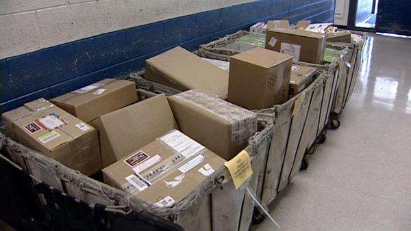 USPS, UPS and FedEx prepare for busy holiday season