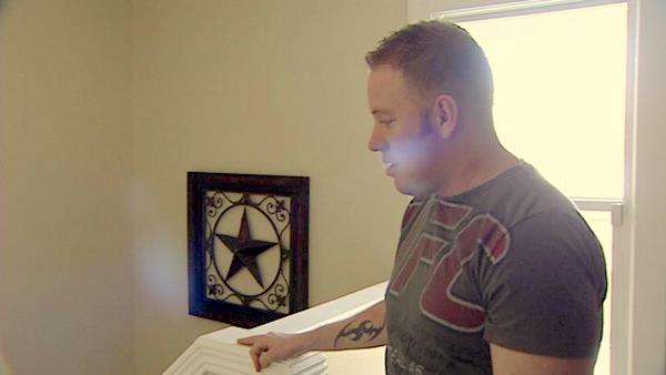 Man meets burglars at the door with a gun