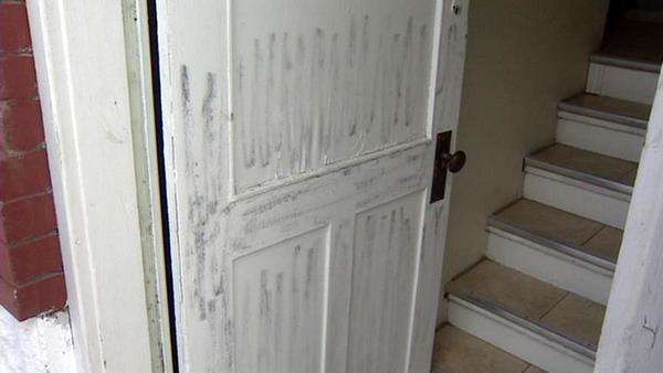 Man meets burglars at the door with a gun