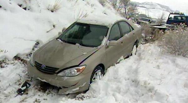 Winter storm makes a mess of Utah County's morning commute