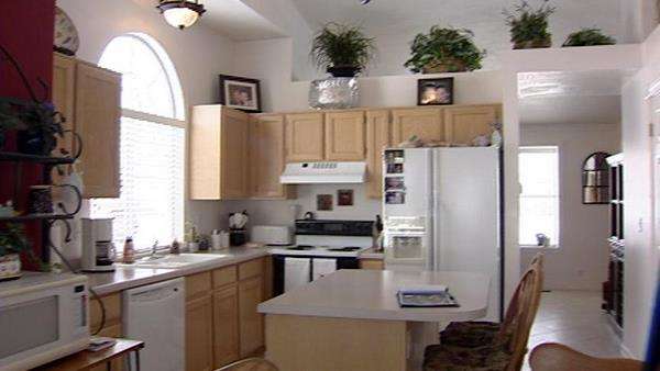 Mortgage rates drop to historic lows
