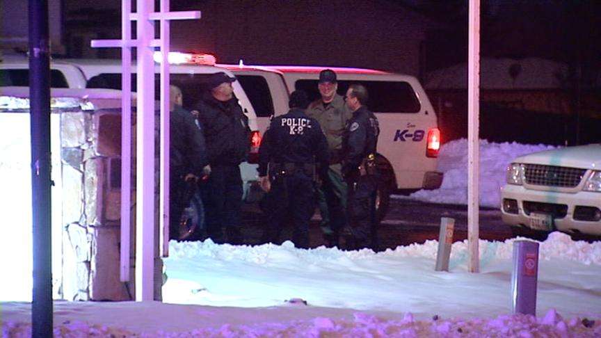 4 armed men rob Sandy home