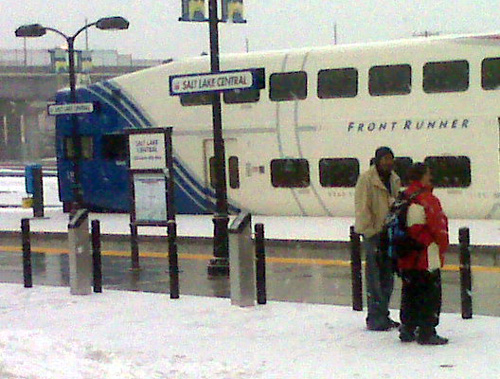 Snow showers slow commute, boost FrontRunner ridership