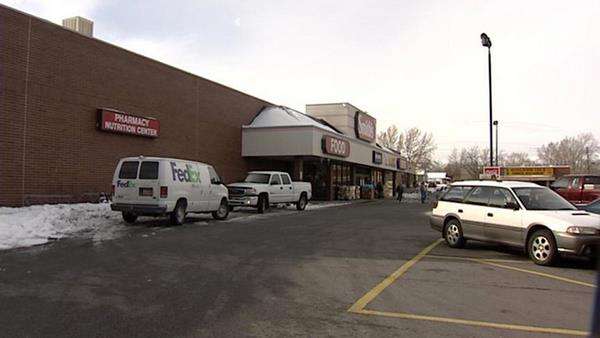 Furry thief grabs Christmas present out of grocery store aisle