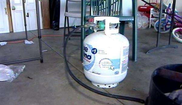 34 poisoned by carbon monoxide at family party