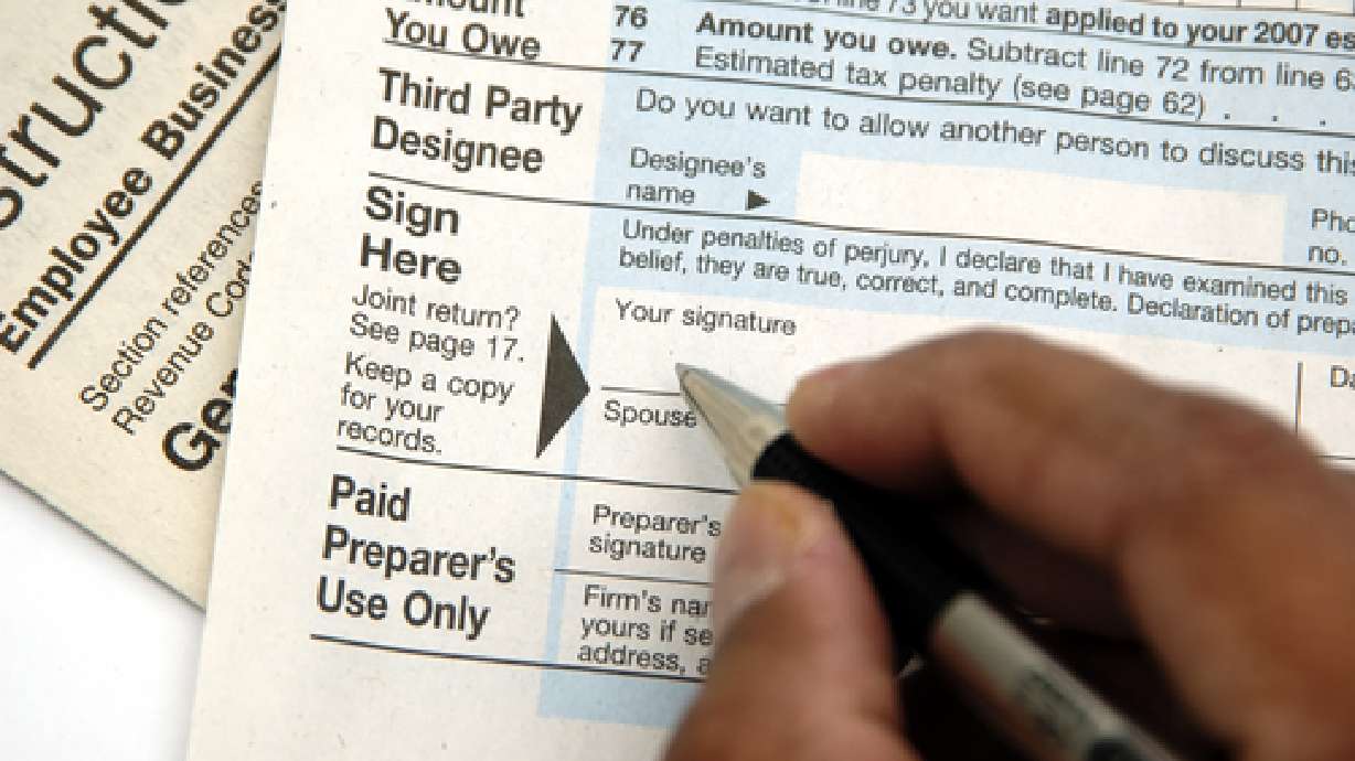 Federal, Utah income tax filing deadline is midnight Tuesday
