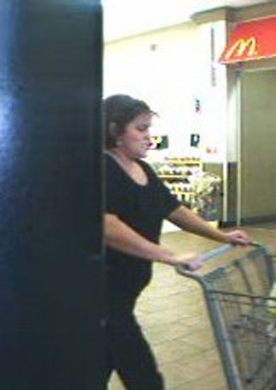 Police asking for helping solving grocery cart theft