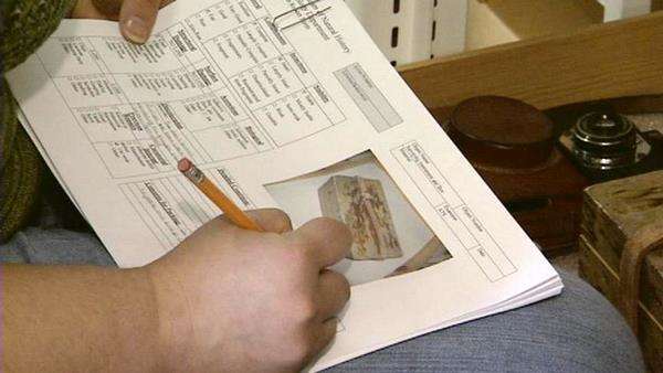 Volunteers start packing early for museum's move