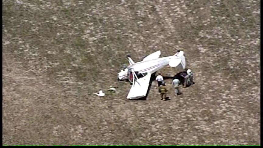 Pilot Makes Crash Landing at Airport 2