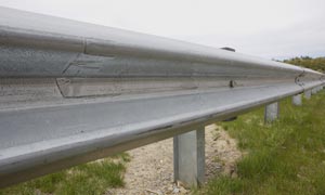 Metal Thieves Targeting Guardrails