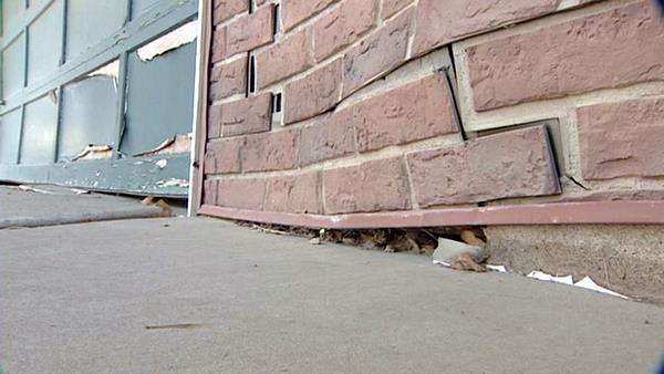 North Salt Lake residents losing their homes to landslide