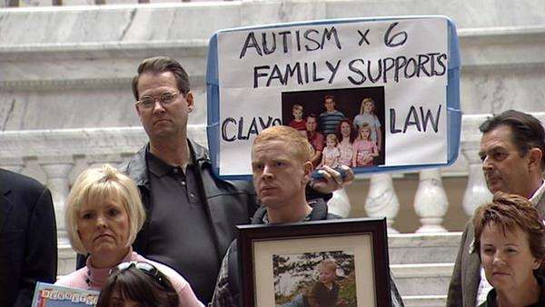 Bill aims to require insurance coverage for autism therapy