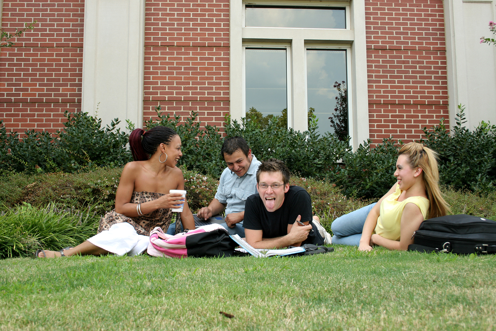 Bill would let colleges evict students quickly