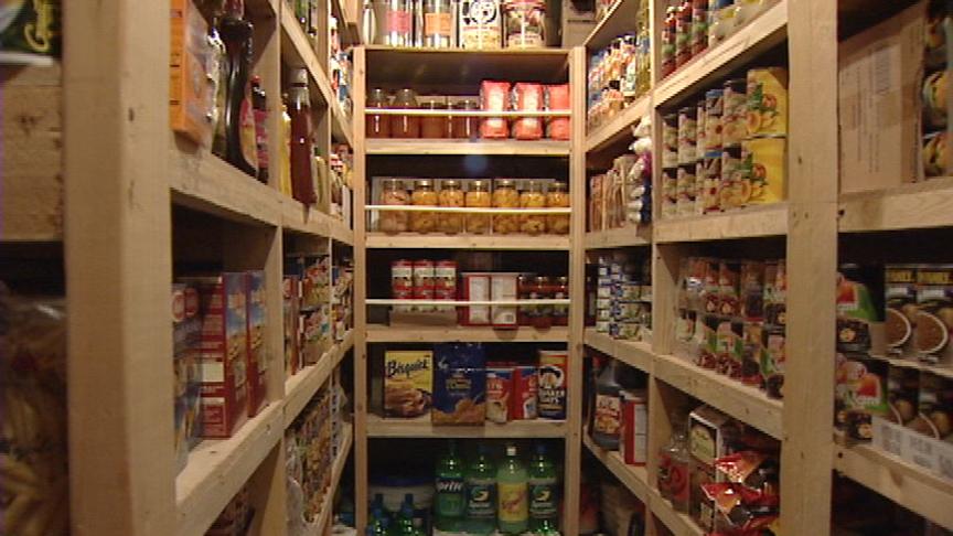 Tips to start storing food for an emergency