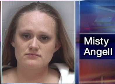 2 suspects arrested for car robbery