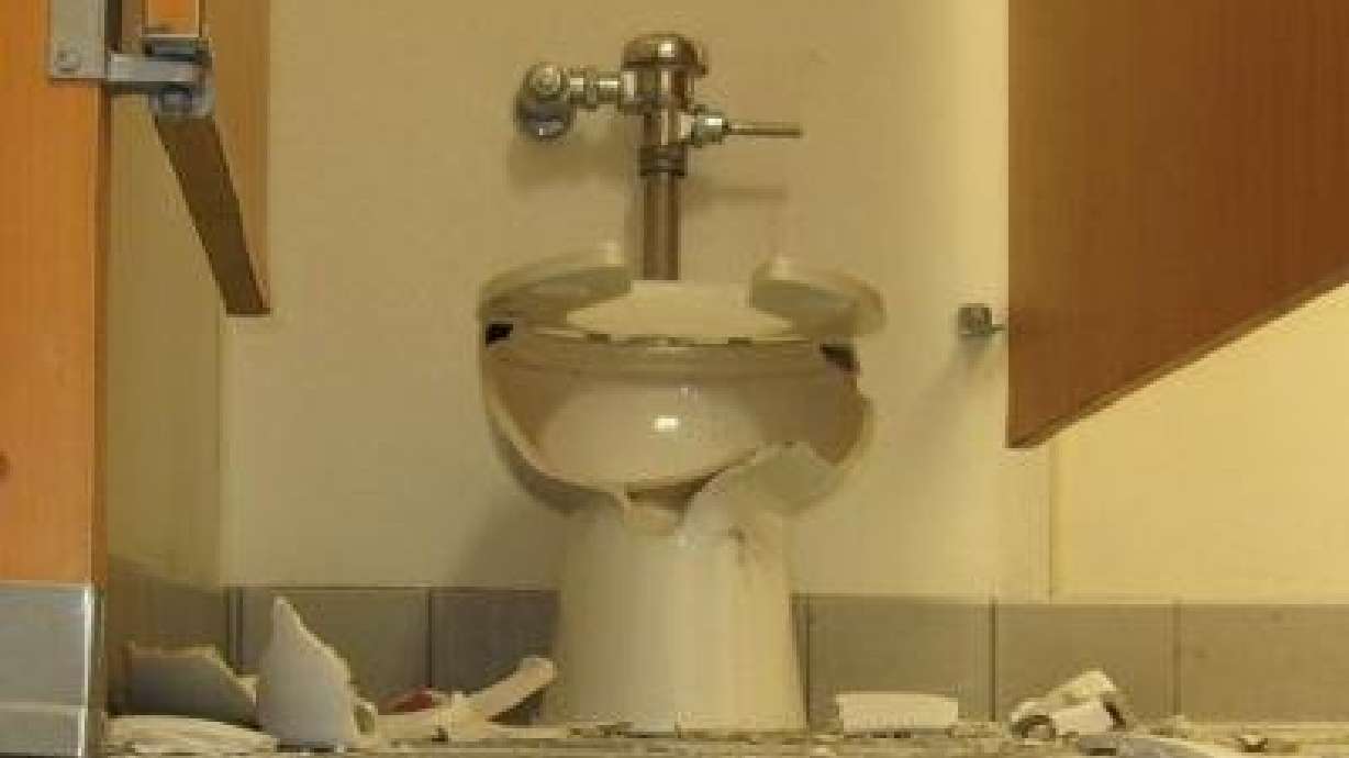 Funeral services scheduled for murdered toilet