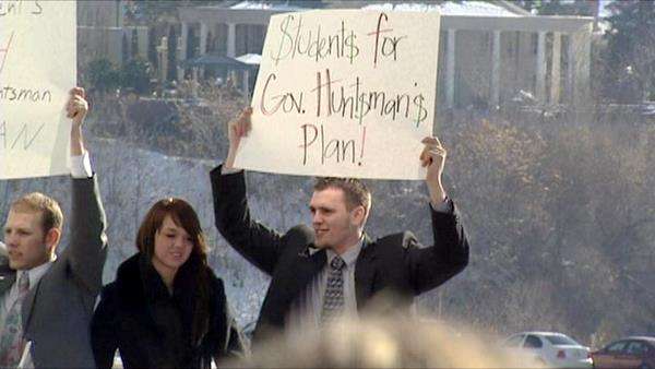 Students protest proposed budget cuts