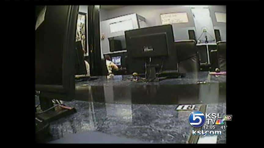 Suspect in gambling probe turns himself in