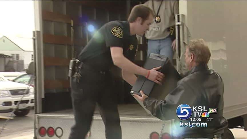 Suspect in gambling probe turns himself in