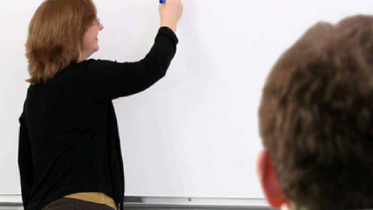 Senate GOP: Furloughs option for teachers