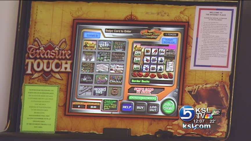 Committee OKs change in gambling law