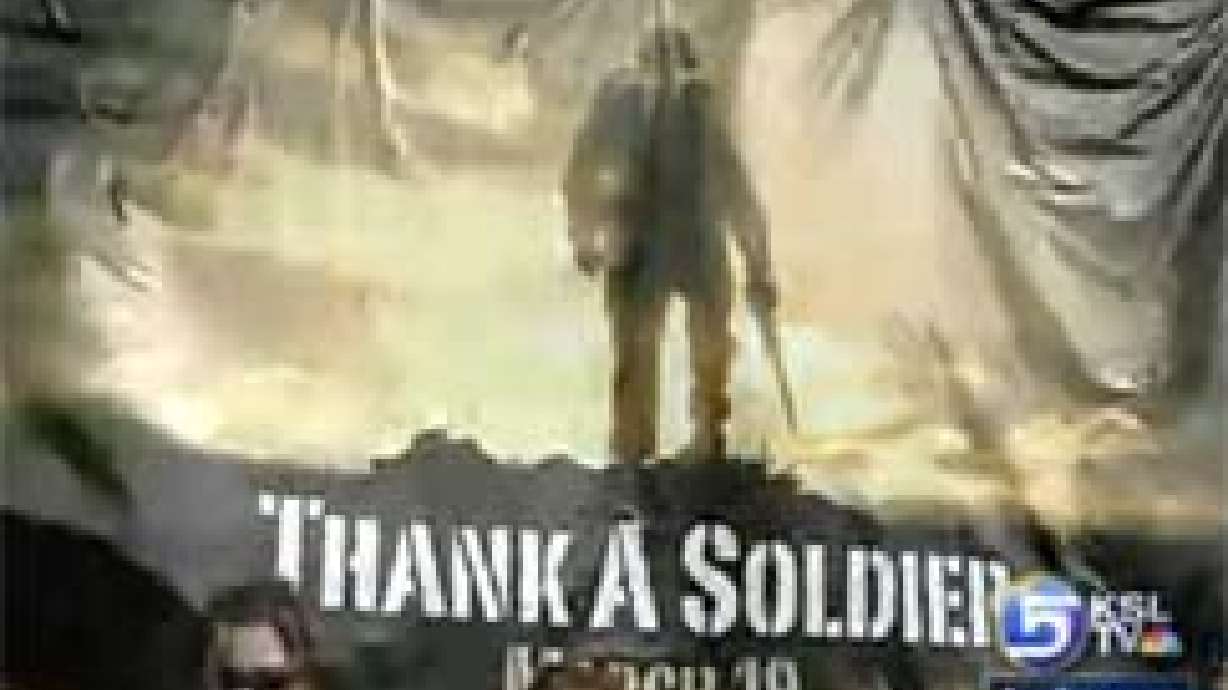 Hundreds Gather to 'Thank a Soldier'