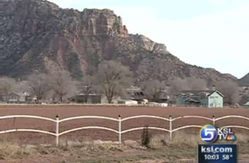 Officers in Polygamous Border Towns May be Stripped of Badges