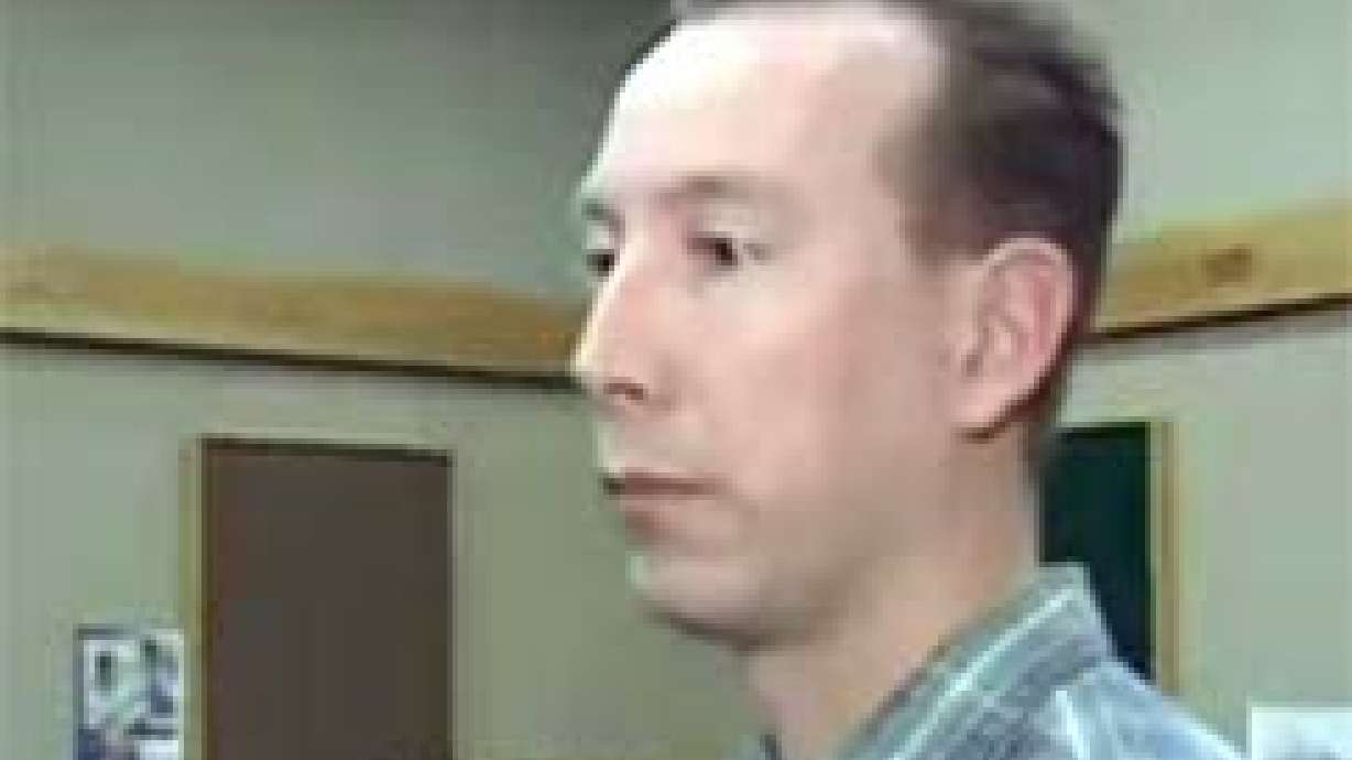 Farmington Band Teacher Gets High 5