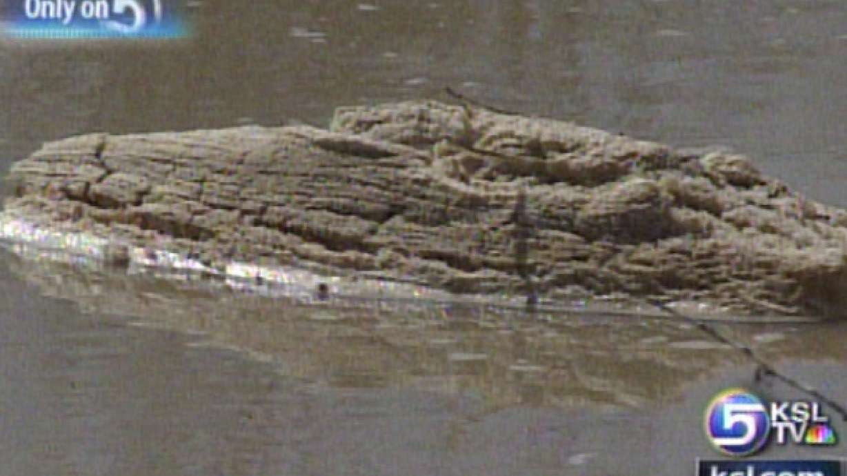 Mystery Foam Discovered Floating Down Green River
