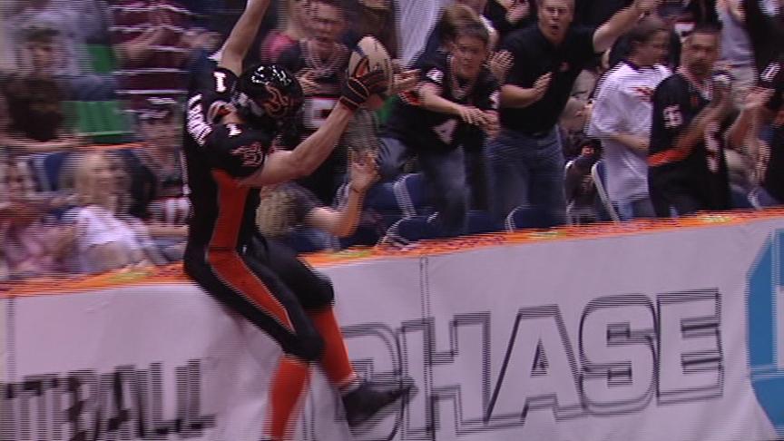 Blaze set scoring record in 83-42 victory over Rampage