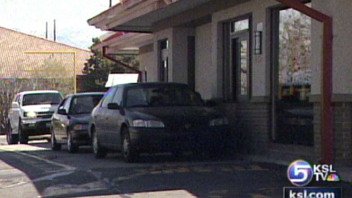 Women Rob McDonald's