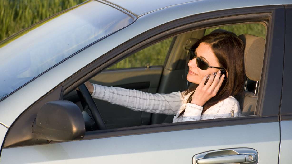 Some attributing nerve problems in the arm to cell phone use