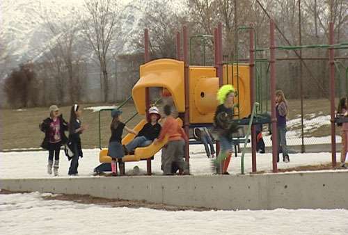 3rd-grader spends recess helping others