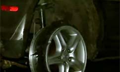 Police Looking for Suspects in Overnight Chase