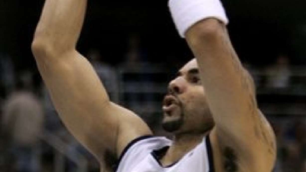 Boozer's 41 points, 16 boards lifts Jazz over Wizards